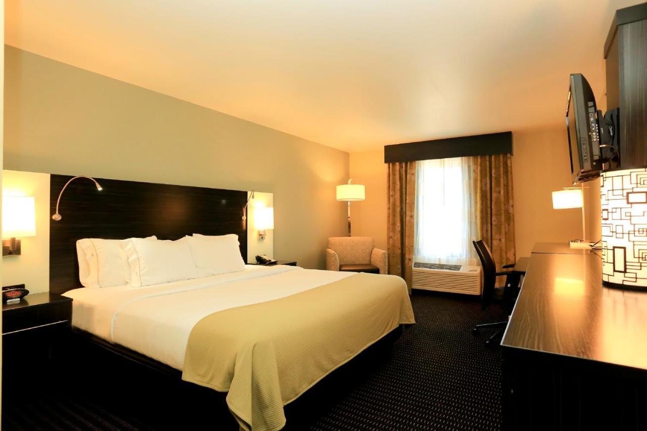 Holiday Inn Express & Suites Marion Northeast By Ihg Zewnętrze zdjęcie
