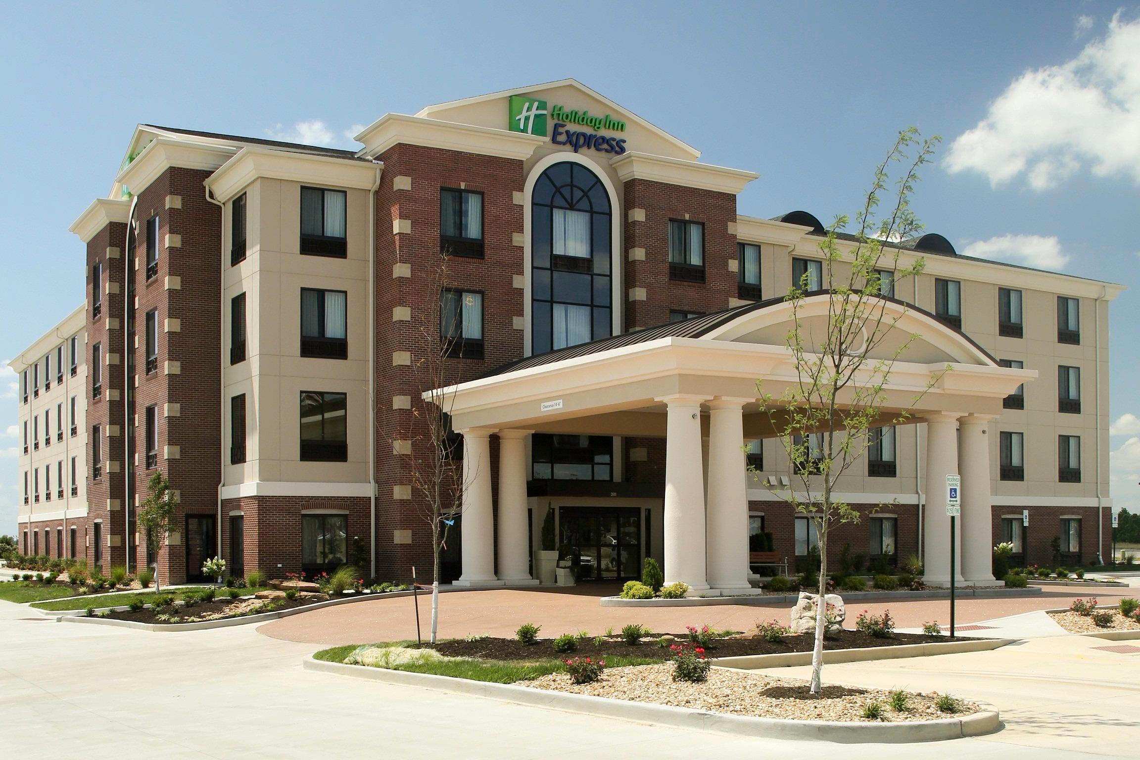 Holiday Inn Express & Suites Marion Northeast By Ihg Zewnętrze zdjęcie