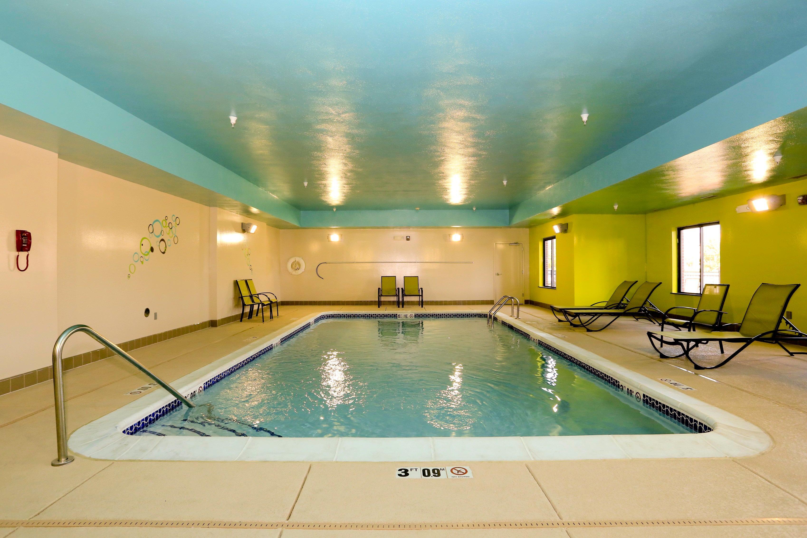 Holiday Inn Express & Suites Marion Northeast By Ihg Zewnętrze zdjęcie